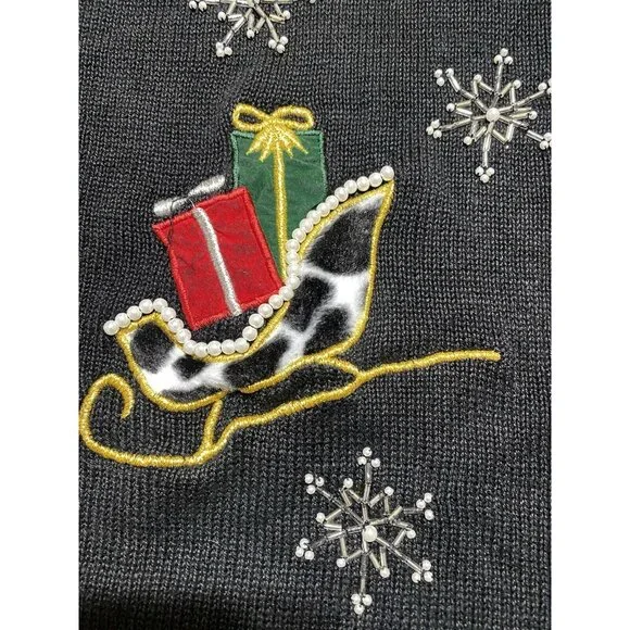 Victoria Jones Christmas Sweater Size Medium Button Up Cardigan - Picture 7 of 11